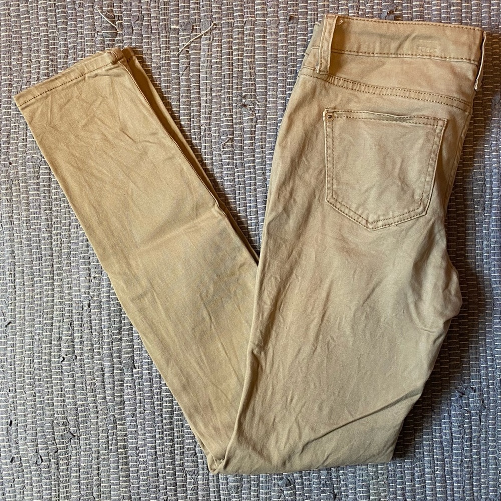 Khaki Jeans